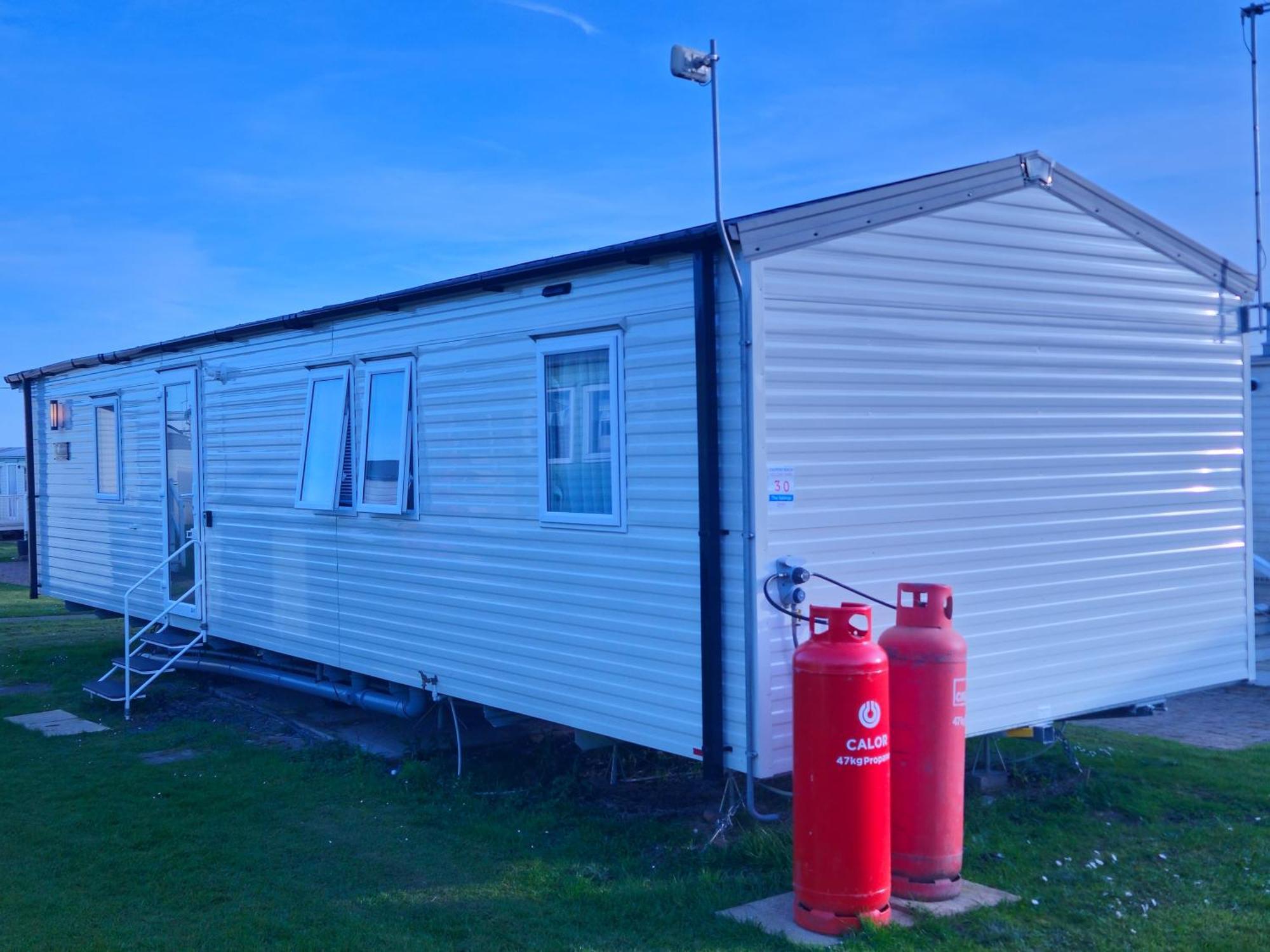 Ultimate Serene Getaway East Mersea Exterior foto